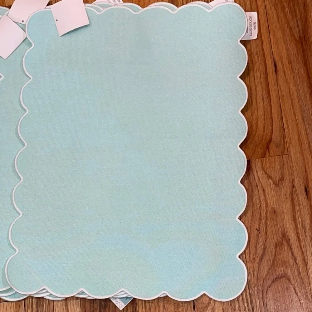 NEW Egg Blue Easter 6 pcs Set of Blue Scalloped Placemats
